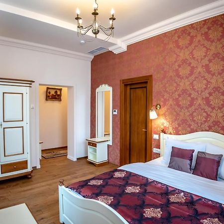 Ana Boutique Bed & Breakfast Alba Iulia Bagian luar foto