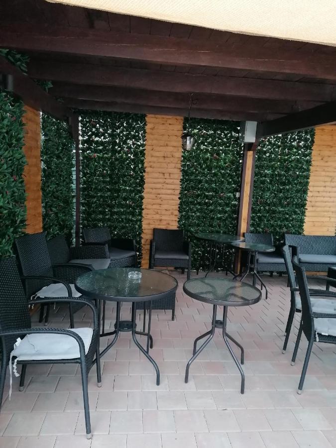 Ana Boutique Bed & Breakfast Alba Iulia Bagian luar foto