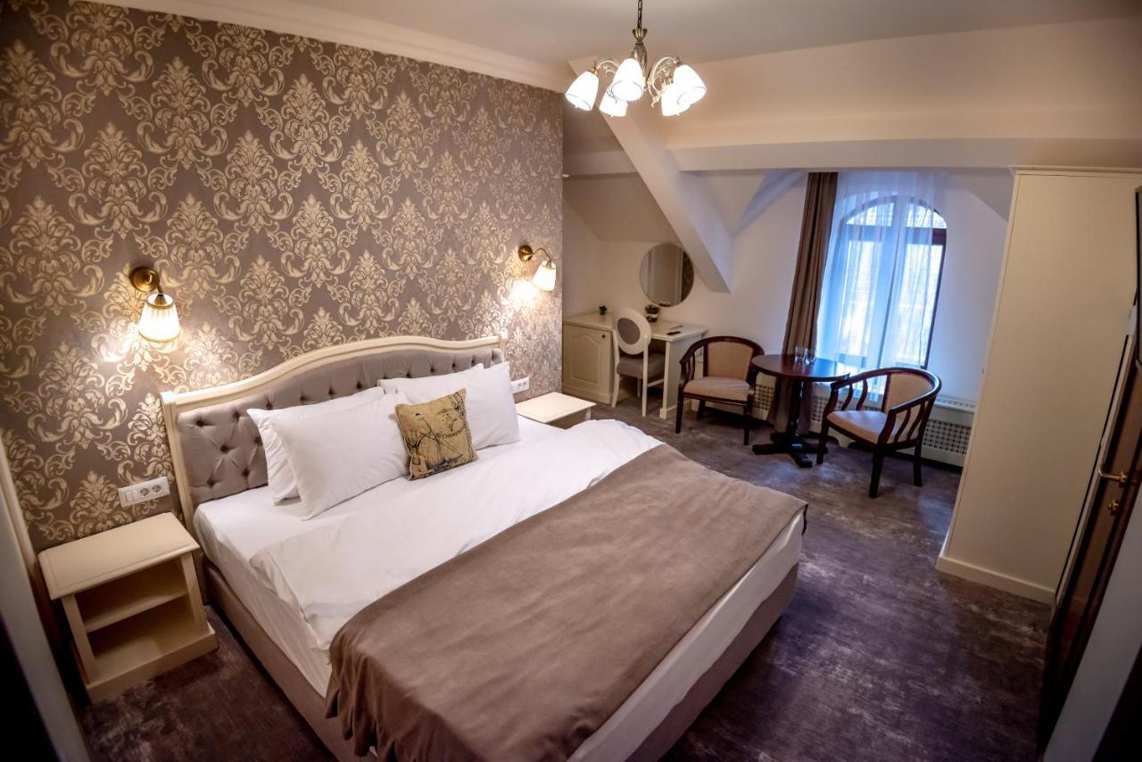 Ana Boutique Bed & Breakfast Alba Iulia Bagian luar foto