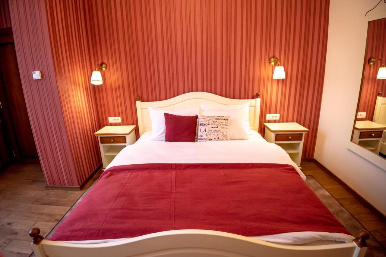 Ana Boutique Bed & Breakfast Alba Iulia Bagian luar foto