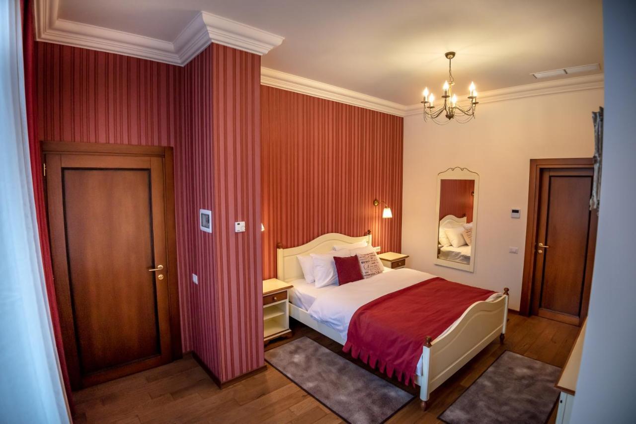 Ana Boutique Bed & Breakfast Alba Iulia Bagian luar foto