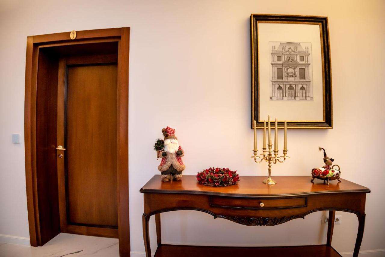 Ana Boutique Bed & Breakfast Alba Iulia Bagian luar foto
